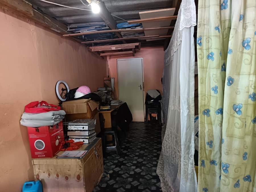 3 Bedroom Property for Sale in Mandela Park Western Cape